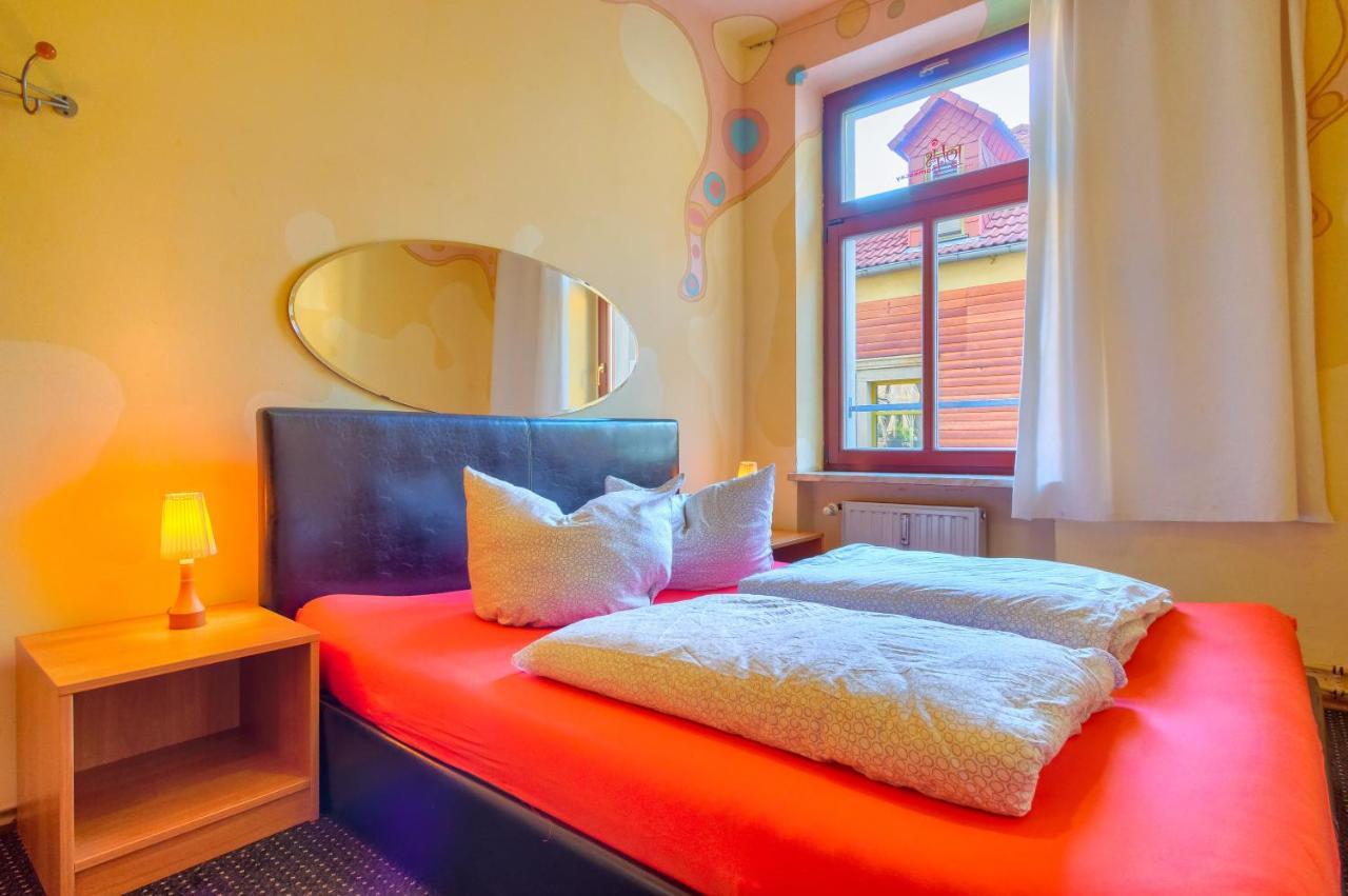 Hostel Lollis